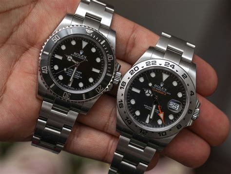 rolex explorer ii 40mm vs submariner|Rolex polar explorer ii.